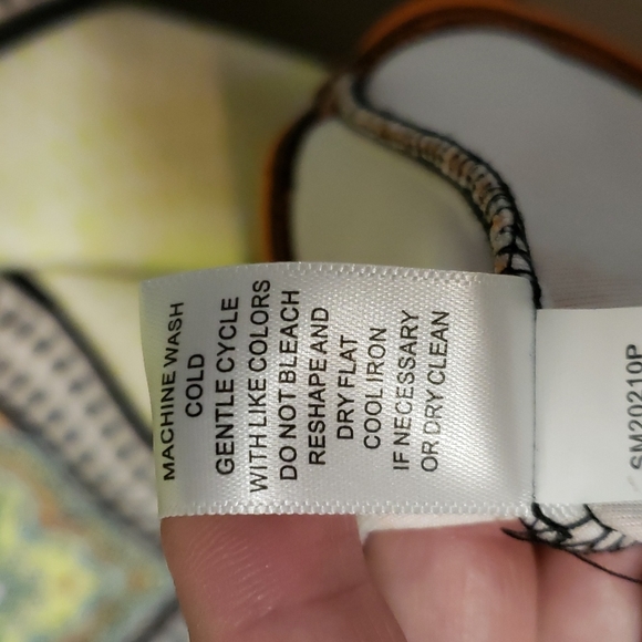 $15 or 2/$20Melissa Paige Geometric Scuba Stretch Mock Neck Shift Dress size XLP - Picture 6 of 6